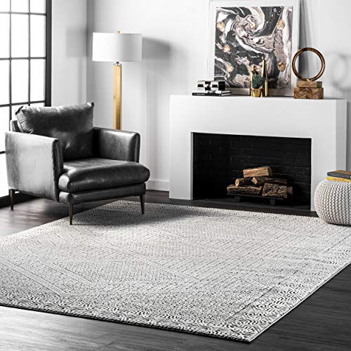 nuLOOM Exie Transitional Moroccan Area Rug, 4' x 6', Light Grey