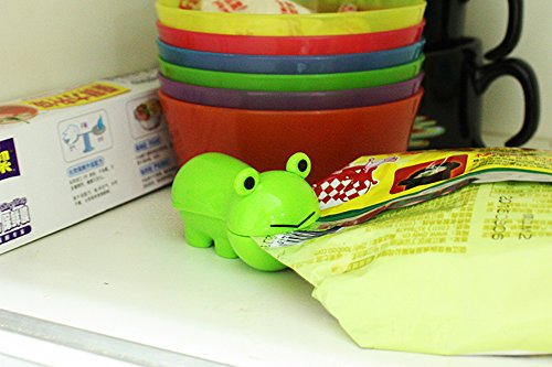 Cute Zoo Animal Chip Bag Clips – 3 Pc Pack – Durable Plastic Clip for Keeping Food Fresh, Organize Kitchen and Office – Perfect for Snacks, Travel & Super Adorable (Frog, Lion, Tiger)