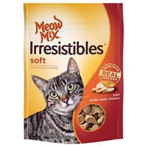 meow mix irresistibles soft cat treats with real white meat chicken, 3 oz