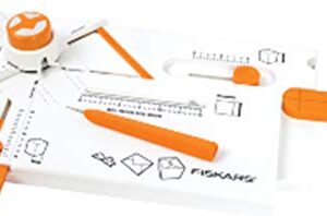 Fiskars Crafts 119310 Gifting Board, Box