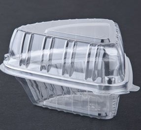 mr. miracle plastic clear hinged cake slice container - versatile cheesecake wedge and pie slice to-go container, sturdy and easy to use, ensures secure and fresh food storage [25 count]