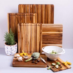 PROFESSIONAL CARVING BOARD W/JUICE CANAL (M) 109