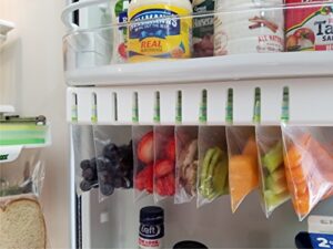zip n store - your refrigerator organizer bins - ziploc bags easy fridge organizer - organizes 10 bags, perfect for leftovers, easy to see & install, access food, does not come with tracks - door