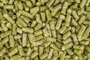 alfalfa pellets animal feed (rabbits, guinea pig, etc) 5lbs. by old cobblers farm