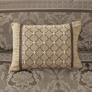 Madison Park Bellagio Cozy Comforter Set - Luxurious Jaquard Traditional Damask Design, All Season Down Alternative Bedding with Matching Shams, Decorative Pillow, King(104"x92"), Brown/Gold 7 Piece