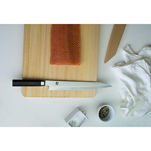 Shun Cutlery Dual Core Yanagiba Knife, 10.5", Traditional Design, Glides Through Cuts of Fish with Ease, Handcrafted Japanese Kitchen Knife