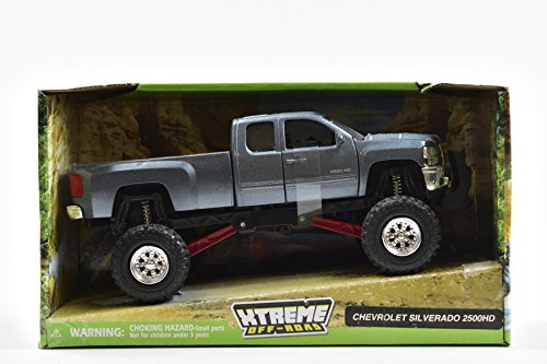 New Ray Silverado 2500 Hd Die Cast Chevrolet with Suspension 1/32° 54526 Blue, male