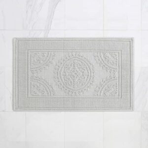 jean pierre new york cotton stonewash medallion 21x34 in.bath rug, gray
