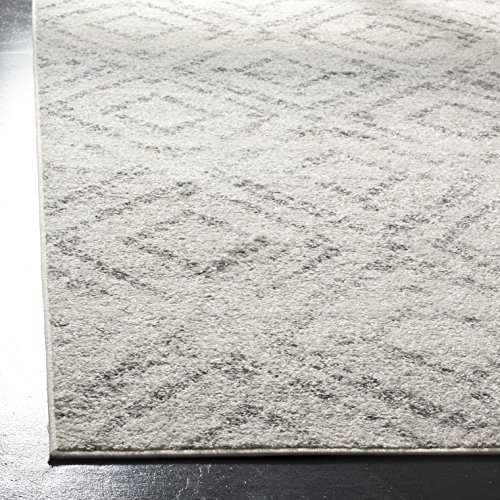 SAFAVIEH Adirondack Collection Area Rug - 6' Square, Light Grey & Grey, Modern Diamond Distressed Design, Non-Shedding & Easy Care, Ideal for High Traffic Areas in Living Room, Bedroom (ADR131C)