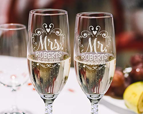 Mr Mrs Wedding Reception Celebration Twisty Stem Champagne Glasses Set of 2 Couples Newlywed Married Groom Bride Husband Wife Anniversary Engraved CLEAR Flute Glass Favors (Personalized)