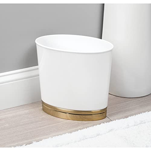 mDesign Oval Slim Decorative Trash Can with Accenting Base, Wastebasket for Bathroom, Bedroom Holds Garbage, Waste, Paper, Recyclables - Hyde Collection - White/Soft Brass