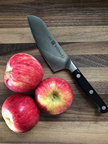 ZWILLING Pro 4.5-inch Petite Cook's Knife