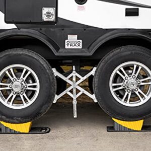 Camco Rv Curved Leveler With Chock - 2 Pack - Easy Drive-On Leveler Adds Up To 4" In Height (44425)