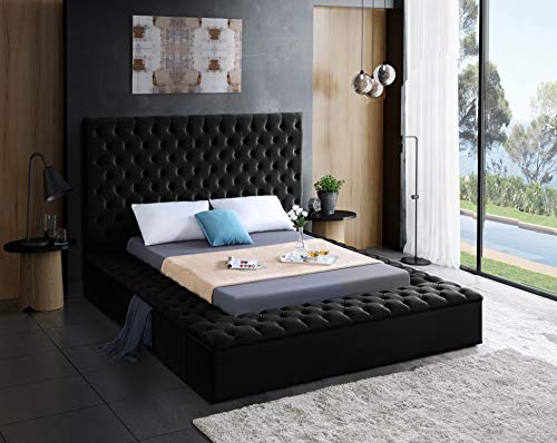 Meridian Furniture Bliss Collection Modern | Contemporary Velvet Upholstered Bed with Deep Button Tufting and Storage Compartments in Rails and Footboard, Black, King