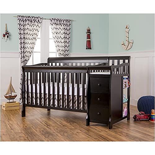 Dream On Me 5 in 1 Brody Convertible Crib with Changer