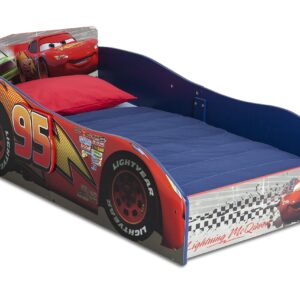 Delta Children Wood Toddler Bed - Greenguard Gold Certified, Disney/Pixar Cars