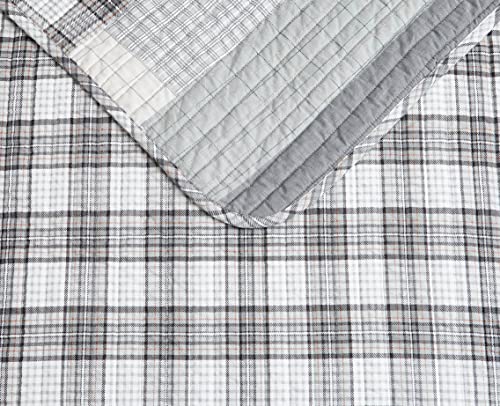 Eddie Bauer Home - Queen Quilt Set, Cotton Reversible Bedding with Matching Shams, Home Decor for All Seasons (Fairview Grey, Queen)