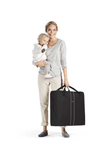 BabyBjörn Travel Crib Light + Fitted Sheet Bundle Pack, Black, One Size (640001US)