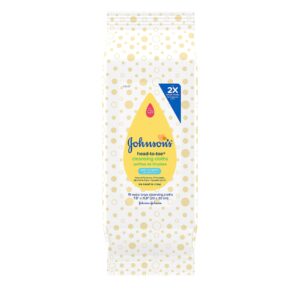 johnson's head-to-toe gentle baby cleansing cloths, hypoallergenic and pre-moistened baby bath wipes, free of parabens, phthalates, alcohol, dyes and soap, 15 ct