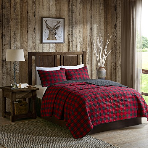 Woolrich Reversible Quilt Set - Cottage Styling Reversed to Solid Color, All Season Lightweight Coverlet, Cozy Bedding Layer, Matching Shams, Oversized King/Cal King, Buffalo Check Red