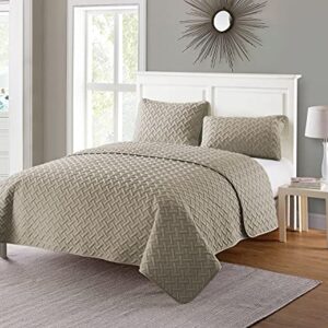 VCNY Home Quilt Nina Collection, 3pc Full/Queen Set, Taupe