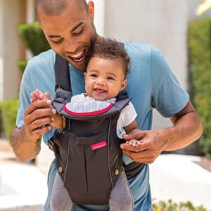 Infantino Swift Classic Carrier with Pocket - 2 Ways to Carry Black Carrier with Wonder Bib & Essentials Storage Front Pocket, Adjustable Back Strap, 1-Piece