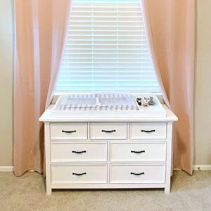 Evolur Belmar Double Dresser in Weathered White, Comes Assembled, Included Anti-Tip Kit, Seven Spacious Drawers, Dresser For Nursery, Bedroom, Wooden Nursery Furniture