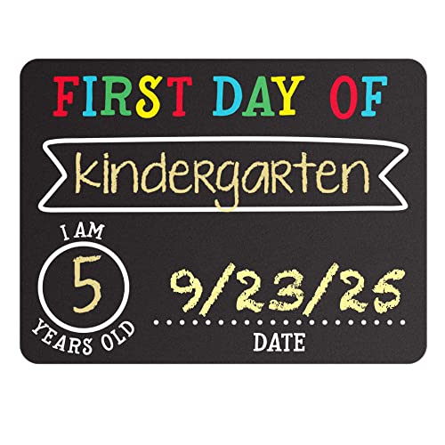 Pearhead Photosharing Chalkboard Signs, Perfect to Commemorate the First and Last Day of School, 2 Chalkboard Signs for School Celebrations and Milestones, 2 Count (Pack of 1) Packaging may vary