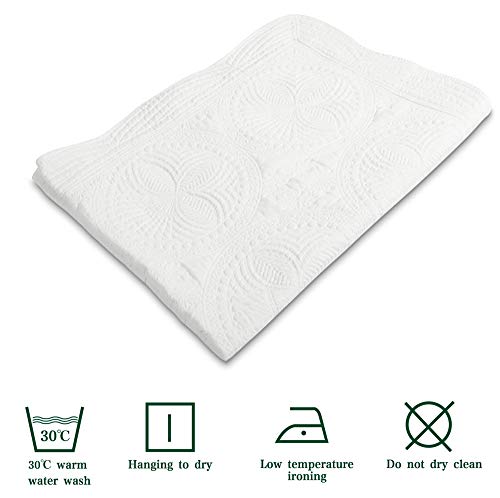 MONOBLANKS Baby Quilt Personlized Monogram Lightweight Embossed Scalloped Throw Blanket Four Seasons (White)