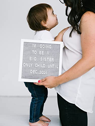 Pearhead Classic Wooden Letterboard, Baby Keepsake Photo Prop, Pink Felt Letterboard Keepsake For Milestones, Baby Girl Nursery Decor, Baby Announcement Prop, 294 Letters