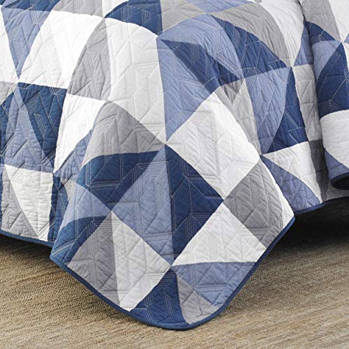 Eddie Bauer - Queen Quilt Set, Reversible Cotton Bedding with Matching Shams, Lightweight Home Decor for All Seasons (North Cove Navy, Queen)