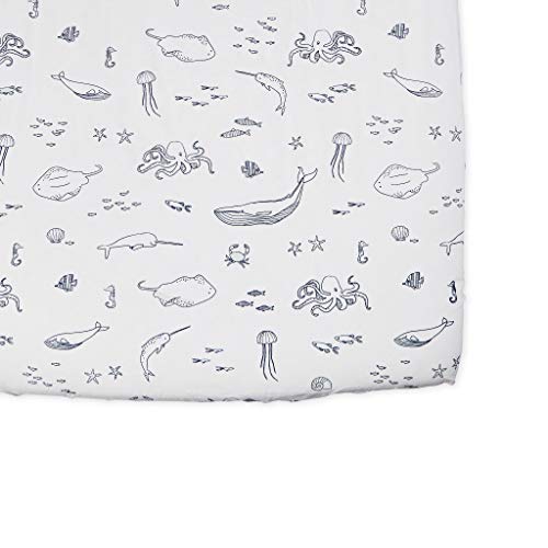 Pehr Crib Sheet, Life Aquatic Boy Marine Blue, Multicolor