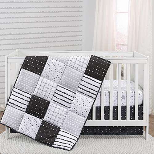 The Peanutshell Black and White Crib Bedding Set for Baby Boys or Girls - 3 Piece Nursery Set - Crib Quilt, Fitted Sheet, Dust Ruffle