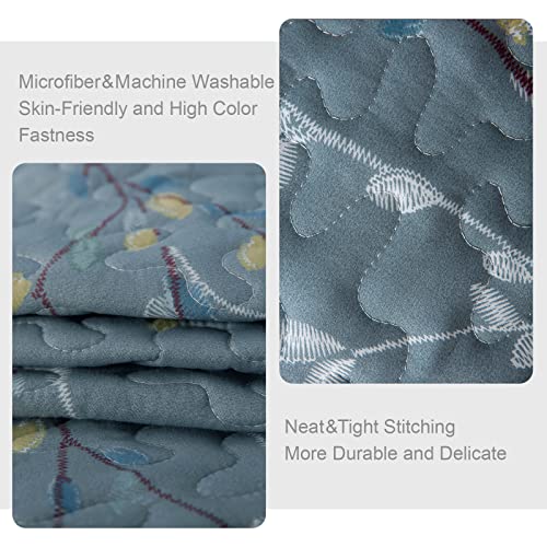 Exclusivo Mezcla Microfiber King Size Quilt Set for All Seasons, 3 Piece Flower Pattern Bedspreads Coverlet Set with 2 Shams, Lightweight and Soft Bedding Set, (104"x 96", Blue)