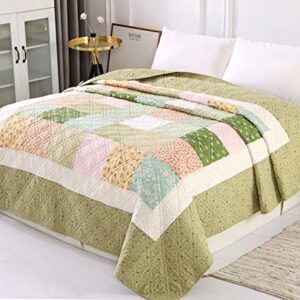 KINBEDY 100% Cotton Quilts Twin Size Green Floral Patchwork Bed Quilt Reversible Quilted Blankets Coverlets Bed Throws for Couch Sofa, 60"x80"