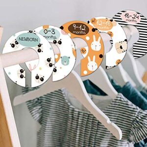 Baby Closet Size Dividers, Cute Animal Nursery Clothes Organizer, Baby Closet Dividers from Newborn Infant to 24 Months, Baby Shower Set for Boys and Girls, 7 Pack.