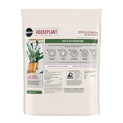 Miracle-Gro Houseplant Potting Mix: Fertilized, Perlite Soil for Indoor Gardening, Designed to Be Less Prone to Gnats, 4 qt.