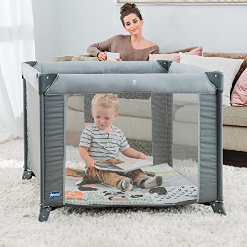 Chicco Tot Quad Portable Square Playpen - Honey Bear