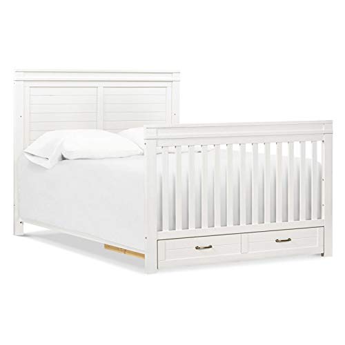 NAMESAKE Wesley Farmhouse 4-in-1 Convertible Storage Crib in Heirloom White, Greenguard Gold Certified