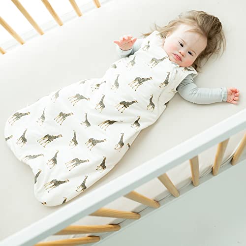 KYTE BABY Unisex Bamboo Rayon Printed Sleeping Bag for Babies and Toddlers, 1.0 Tog (6-18 Months, Giraffe)