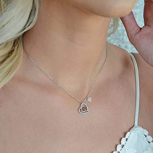 Aphrodite's Gift for New Mom, Baby Feet Heart Necklace Baby Gift Set, To My Mommy, Necklaces For Women, Gifts for Mom, Baby Shower Gifts, Mommy to be Gifts, Pregnancy Gifts for First Time Moms, Gift for New Mother