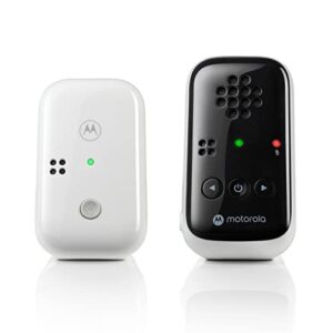 motorola pip10 audio baby monitor - 1000ft range, secure & private connection, high-sensitivity mic, volume control, alert detection light, portable parent unit (outlet or aaa battery - not included)