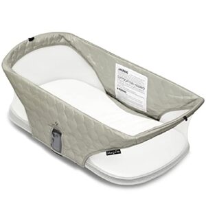dream on me niche on the go portable travel pod in grey