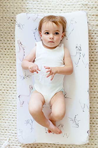 Oilo Baby Blanket Bundle | Cute Lightweight Cotton Fabric Comforter | Cozy, Soft wash & Waterproof Diaper Change pad, Blanket & Crib Sheet | for Infant/Toddler | Newborn Nursery Collection | Llama