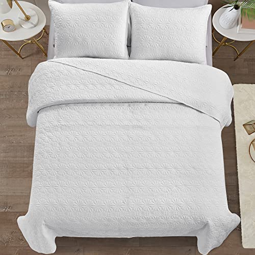 Mocaletto Luxury 2 Piece Twin Size Quilts, Elegant&Reversible Quilt Set White Bedding Set with Pillow Sham, Soft Lightweight Microfiber Bedspread, Twin Size Bedding Coverlet(White,68 * 88)