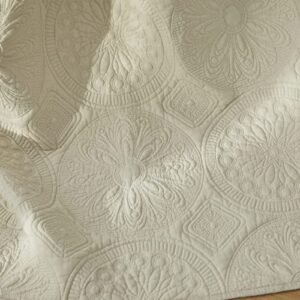 Brandream 6PC Luxury Comforter Sets Queen Size Cotton Quilt Set Cream White Bedspread Coverlet Set Damask Embroidery