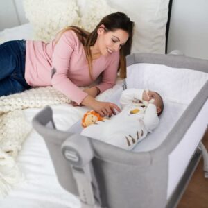 Cowiewie Baby Bassinets with Universal Wheels with Brakes Co Sleeper Bassinet with Storage, Double-Lock Patent Design; 7-Level Height Adjustable, Include Rebound Mattress