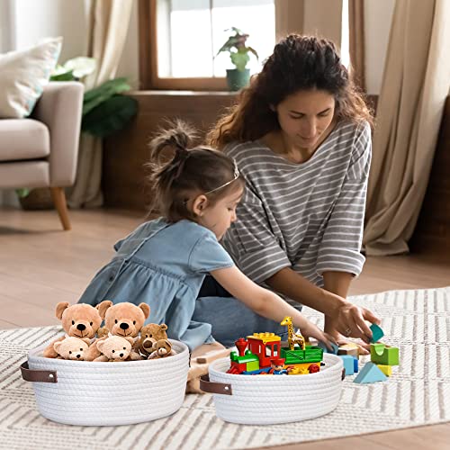 AmapleL Small Storage Basket Set of 5 with Handle, Cotton Natural Rope Baskets for Organizing, Woven Organizer Bins for Shelves, Bathroom, Bedroom, Living Room, Nursery (White)