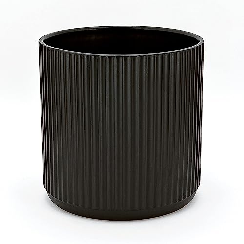 Amazon Basics Fluted Round Ceramic Planter, 8-Inch, Black