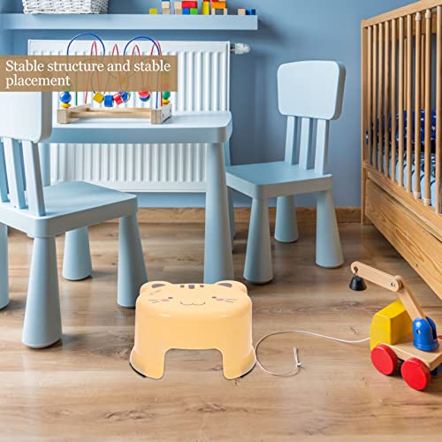 Kisangel Small Round Toilet Stools Squatting Stool Portable One Step Stool Kids Potty Training Stool for Children Pregnant Woman Elderly